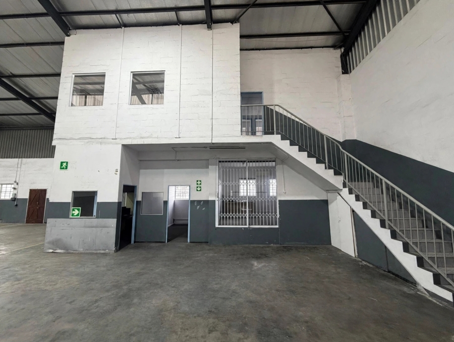 To Let Commercial Property for Rent in Retreat Western Cape